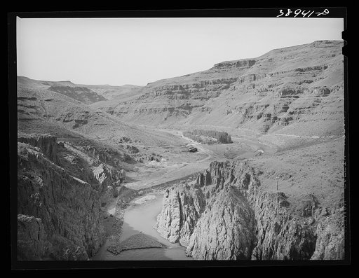 Valley of the Owyhee River immediately below the Owyhee Dam. Malheur County, Oregon