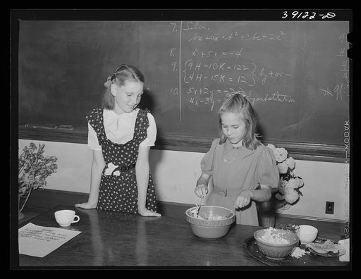 Schoolchildren at the FSA (Farm Security Administration) farm workers' camp. Caldwell, Idaho