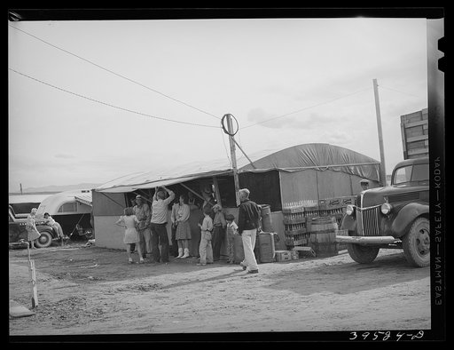 Commissary in the labor contractor's pea pickers camp. Canyon County, Idaho
