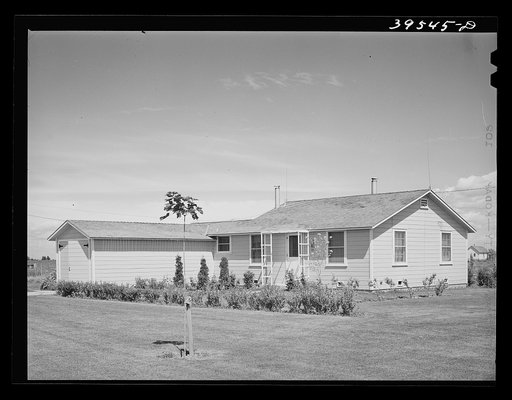 Untitled photo, possibly related to: Manager's house at the FSA (Farm Security Administration) farm labor camp. Caldwell, Idaho