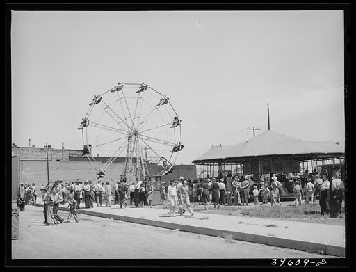 The crowd at the carnival in Vale, Oregon, on the Fourth of July