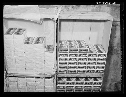 Pound packages of butter at the Dairymen's Cooperative Creamery. Caldwell, Canyon County, Idaho. Challenge is a cooperative marketing association to which the co-op belongs