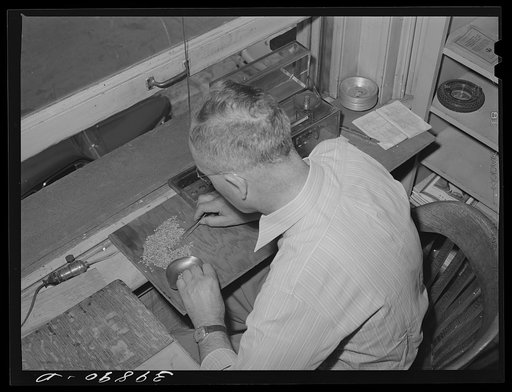 Federal inspector of wheat. Walla Walla, Washington