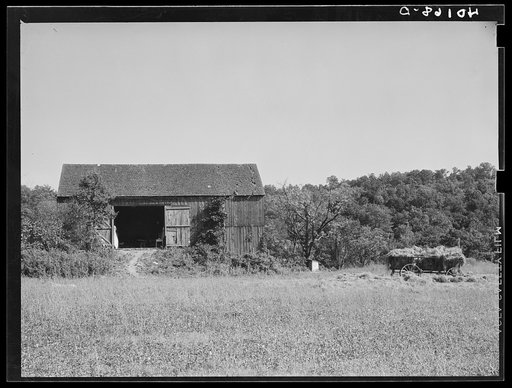 Birdsboro (vicinity), Berks County, Pennsylvania. On the farm of FSA (Farm Security Administration) client Dallas E. Glass
