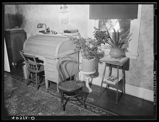 Lancaster County, Pennsylvania. Enos Royer's desk in the dining room of the house in his farm