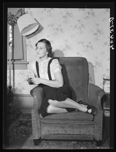 Shenandoah, Pennsylvania. Mrs. Joe Gladski, wife of a miner, at home