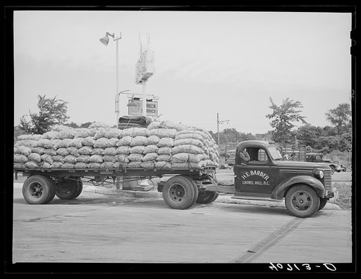 Truck drivers may stop and sleep at trucker's comfort station on New York Avenue and Bladensburg Road. U.S. Highway No. 1, Washington, D.C.