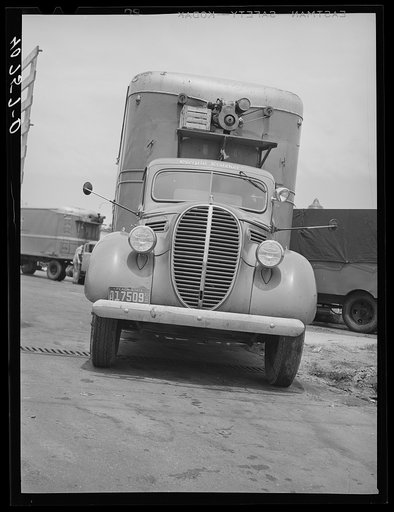 Truck in trucker's service station on New York Avenue at Bladensburg Road, Washington, D.C., along U.S. No. 1
