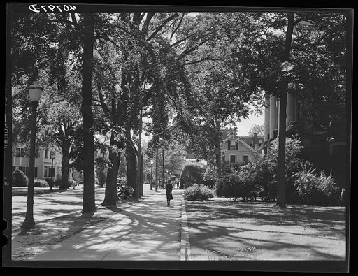 Main street in Elizabeth City, North Carolina