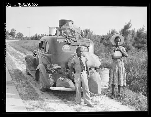 Group of Florida migrants on their way to Cranberry, New Jersey, to pick potatoes. Near Shawboro, North Carolina