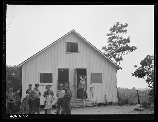 Untitled photo, possibly related to: Children of migratory agricultural workers near Cedarville, New Jersey