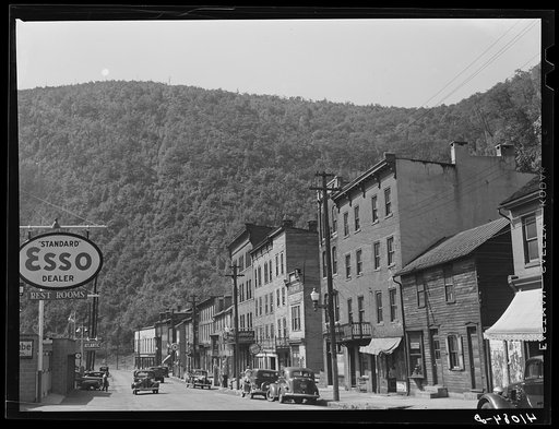 Susquehanna Street in Mauch Chunk, Pennsylvania
