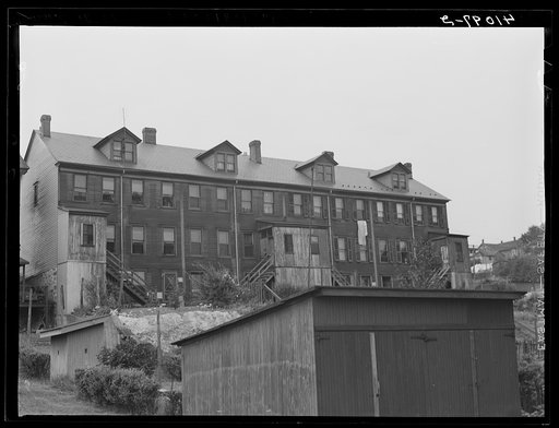 Untitled photo, possibly related to: Houses in Upper Mauch Chunk, Pennsylvania
