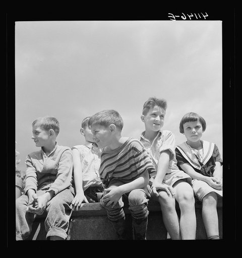 Children living on High Street. Mauch Chunk, Pennsylvania