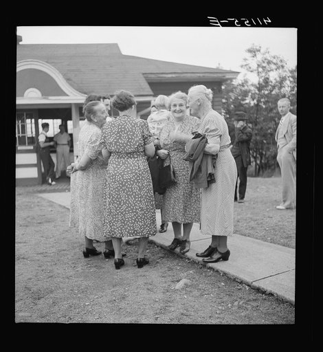 Members of the Strohl family at a family reunion in Flagstaff Park near Mauch Chunk, Pennsylvania