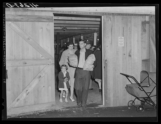 Customers leaving the Tri-County Farmers Co-op Market at Du Bois, Pennsylvania