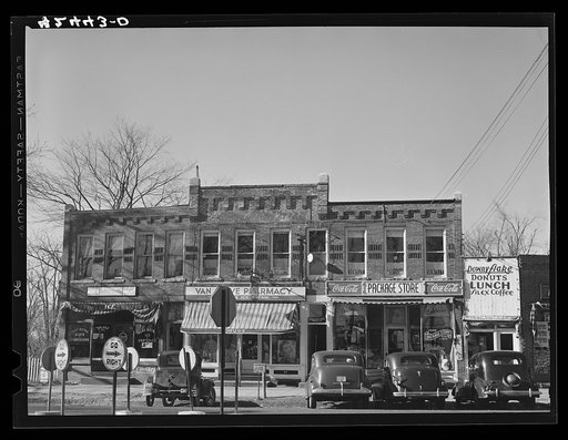 Untitled photo, possibly related to: The main square in Colchester, Connecticut