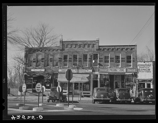 The main square in Colchester, Connecticut