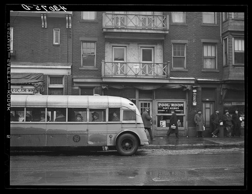 Busload of steelworkers going home. Aliquippa, Pennsylvania