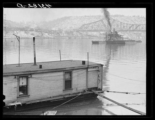 Houseboat along Ohio River at Rochester, Pennsylvania