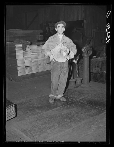 Worker at Washington Tinplate Works. Washington, Pennsylvania