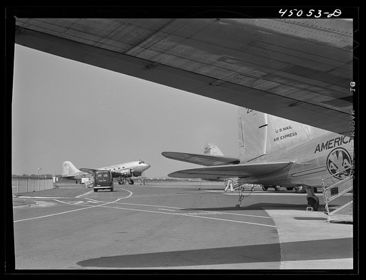 Airliners on field. Municipal airport, Washington, D.C.