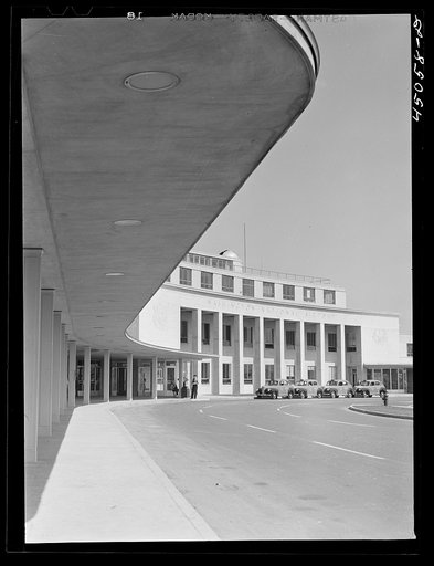 View of the front of the airport building. Municipal airport, Washington, D.C.