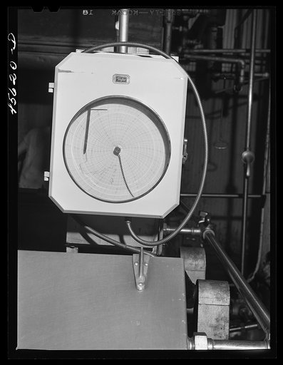Thermostat recording temperature in the pasteurizing unit at the Burlington cooperative milk bottling plant. Burlington, Vermont