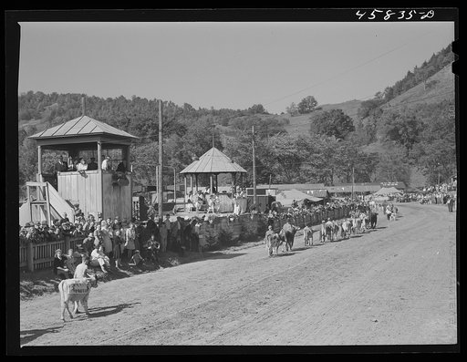 The parade at the World's Fair at Tunbridge, Vermont