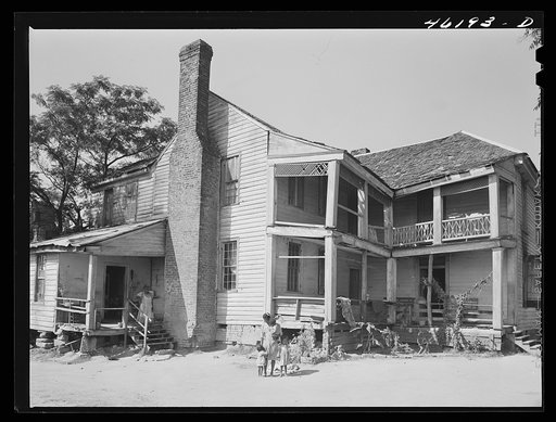 Greensboro, Greene County, Georgia (vicinity). The old Branch home, on the Athens road, now occupied by a Negro family
