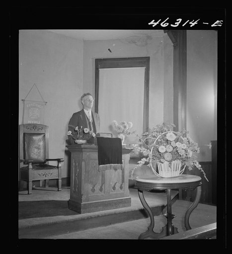 White Plains, Greene County, Georgia. Mr. Woodruff, Methodist preacher in the church