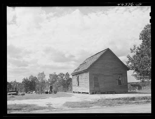Shack along the road near Woodville, Greene County, Georgia