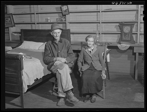 Mr. and Mrs. Bob Calloway, who get an old age pension Penfield, Greene County, Georgia