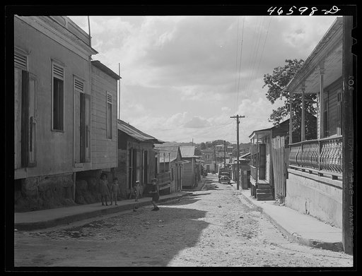 Manati, Puerto Rico (vicinity). A street
