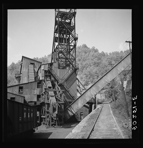 Coal mine tipple. Capels, West Virginia