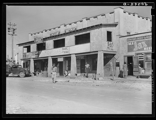 Hotel, rooming house, "juke joint" in Negro section. Belle Glade, Florida