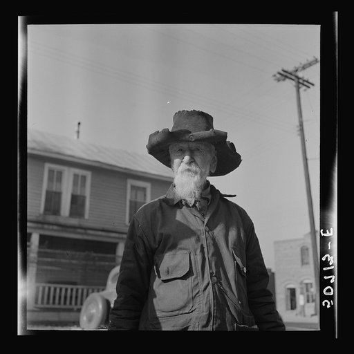 Untitled photo, possibly related to: Old man near Wadesboro, North Carolina
