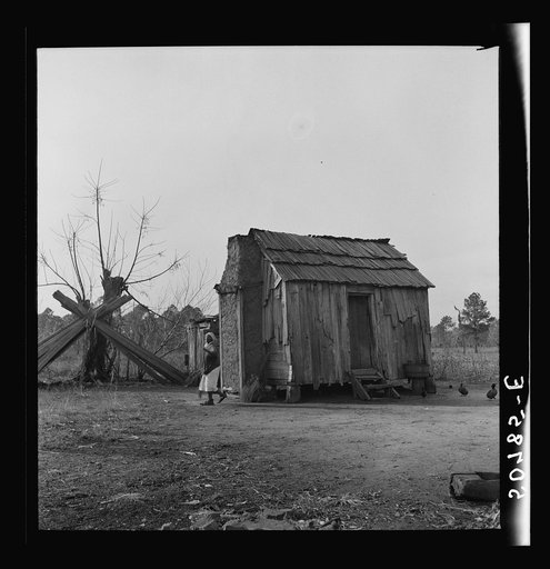 Untitled photo, possibly related to: Negro's home near Beaufort, South Carolina