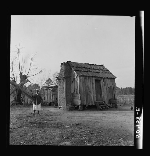 Untitled photo, possibly related to: Negro's home near Beaufort, South Carolina