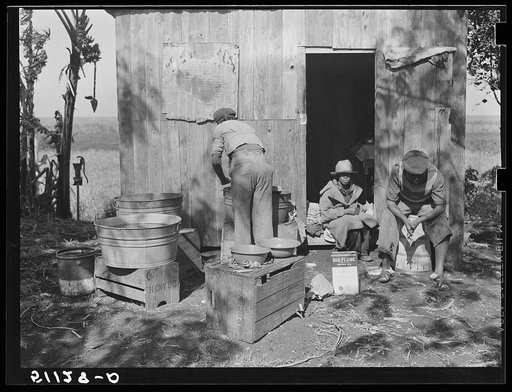 Migratory vegetable pickers living quarters near Belle Glade, Florida