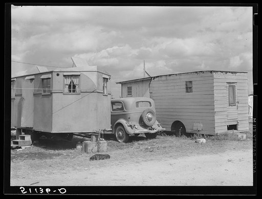 Migrant packinghouse laborers camp. Belle Glade, Florida