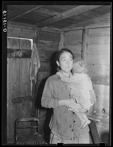 Migrant packinghouse workers. Belle Glade, Florida