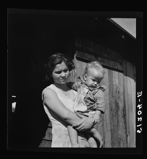 Migrant laborer's family near Belle Glade, Florida (see 51187-E)