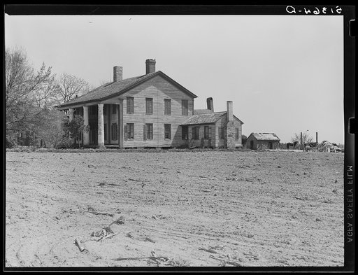 Old Butler place near Social Circle, Georgia. Built about 1831, now rented by one family, about 3000 acres