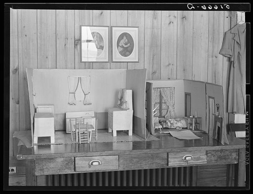 Miniature rooms constructed by students in home economics class, where home planning is studied through model house. Ashwood Plantations, South Carolina