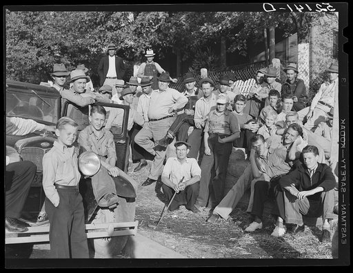 Copper miners on strike waiting for scabs to come out of mines. Ducktown, Tennessee