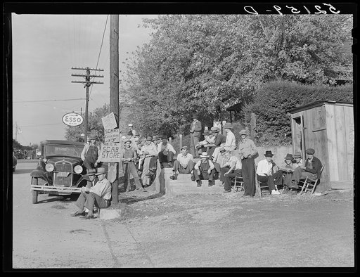 Striking copper miners picketing company store while waiting for scabs to come from day shift. Ducktown, Tennessee