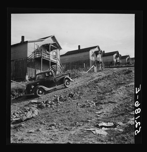 Untitled photo, possibly related to: Copper miners' homes. Copperhill, Tennessee