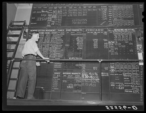Interior of Memphis cotton exchange, Tennessee