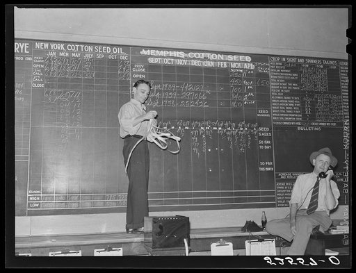 Interior of Memphis cotton exchange, Tennessee